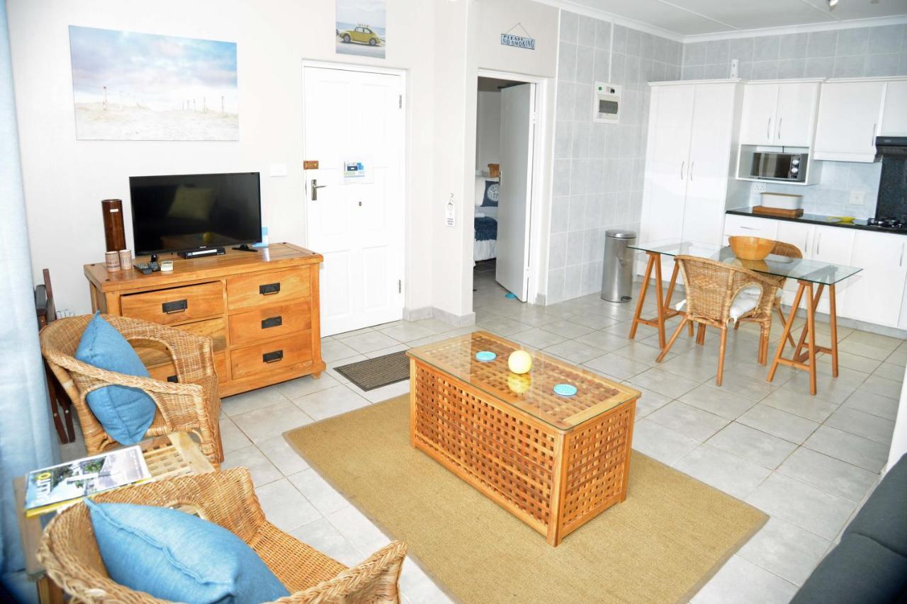 Billfish Apartments Баллито Экстерьер фото