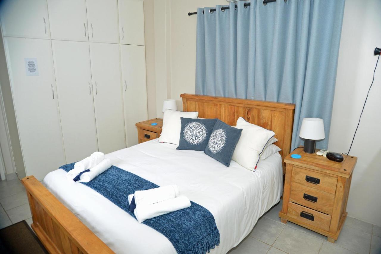 Billfish Apartments Баллито Экстерьер фото