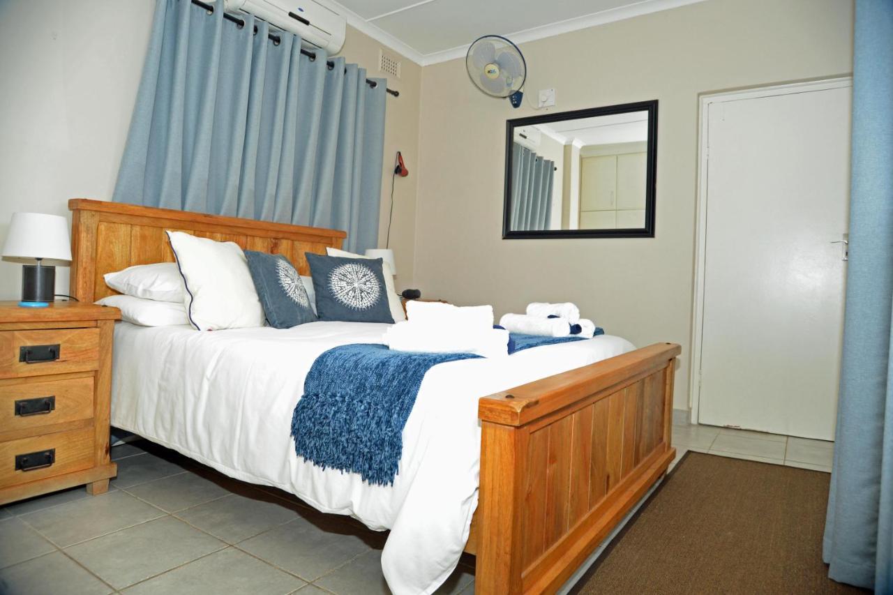 Billfish Apartments Баллито Экстерьер фото