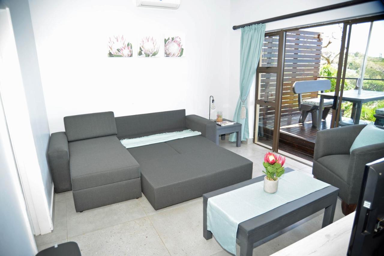 Billfish Apartments Баллито Экстерьер фото
