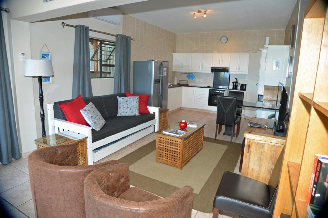 Billfish Apartments Баллито Экстерьер фото