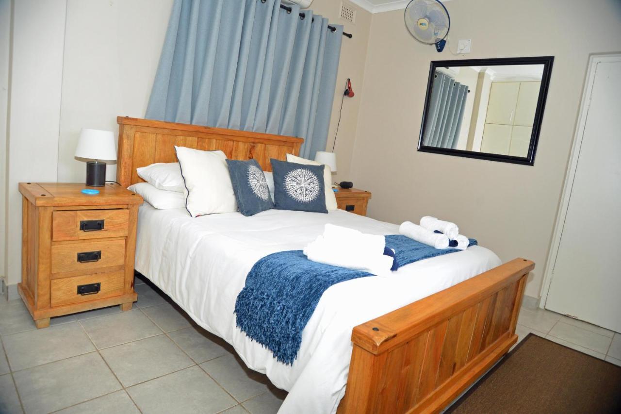 Billfish Apartments Баллито Экстерьер фото
