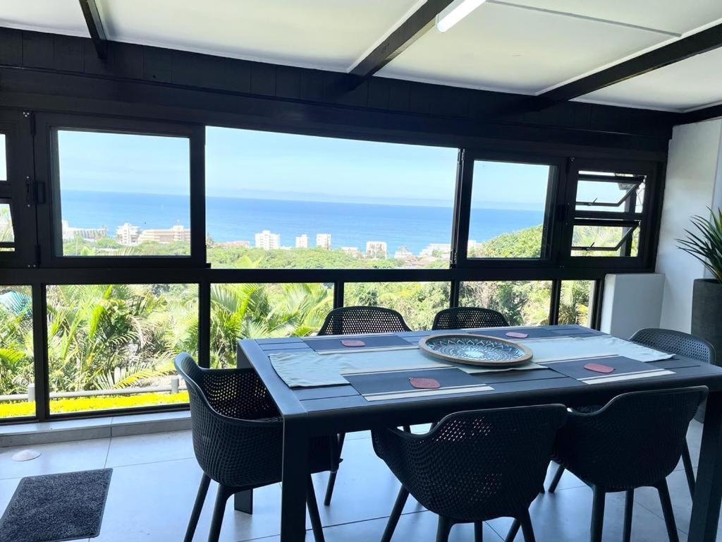 Billfish Apartments Баллито Экстерьер фото